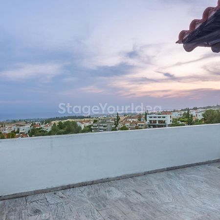 Τraditional Fully Detached Villa On A Luxurious Hillock Of Thessaloniki With Its Own Garden Also For Family & Wedding Gatherings For 10 To 25 People Only 15 Minutes From Airport מראה חיצוני תמונה